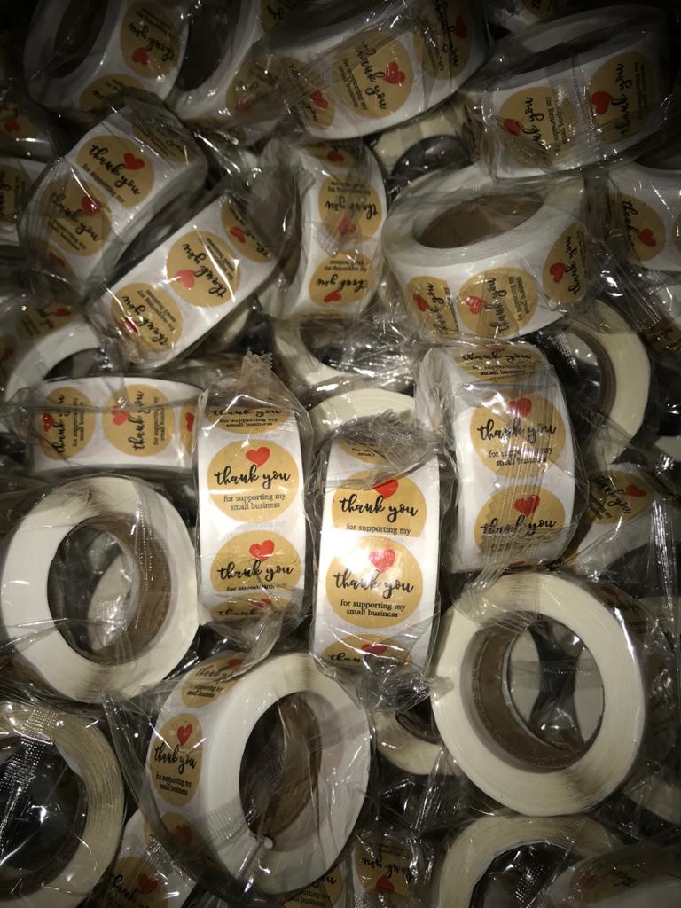 AuntieTeju's tweet photo. There's enough to go round but only if you hurry while stock lasts. Restock will take another 2 weeks once sold out 🤸♀️🤸♀️
₦2000 per roll
₦11000 for 6 rolls
#thankyousticker https://t.co/ZpXV8UUBee