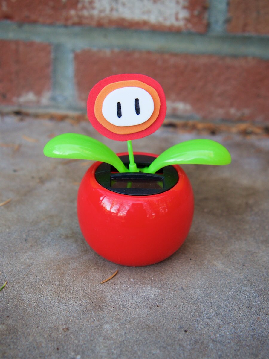 StudioKitsu's tweet photo. Dance like a flower with this dancing fire flower!

#fireflower #fireball #powerup #dancingflower #flower #powerflower #mariobros #mariokart #marioparty #solar #solarpower #gardening #gardenlife #solarlights #flowerdance https://t.co/dogFuCJjjG