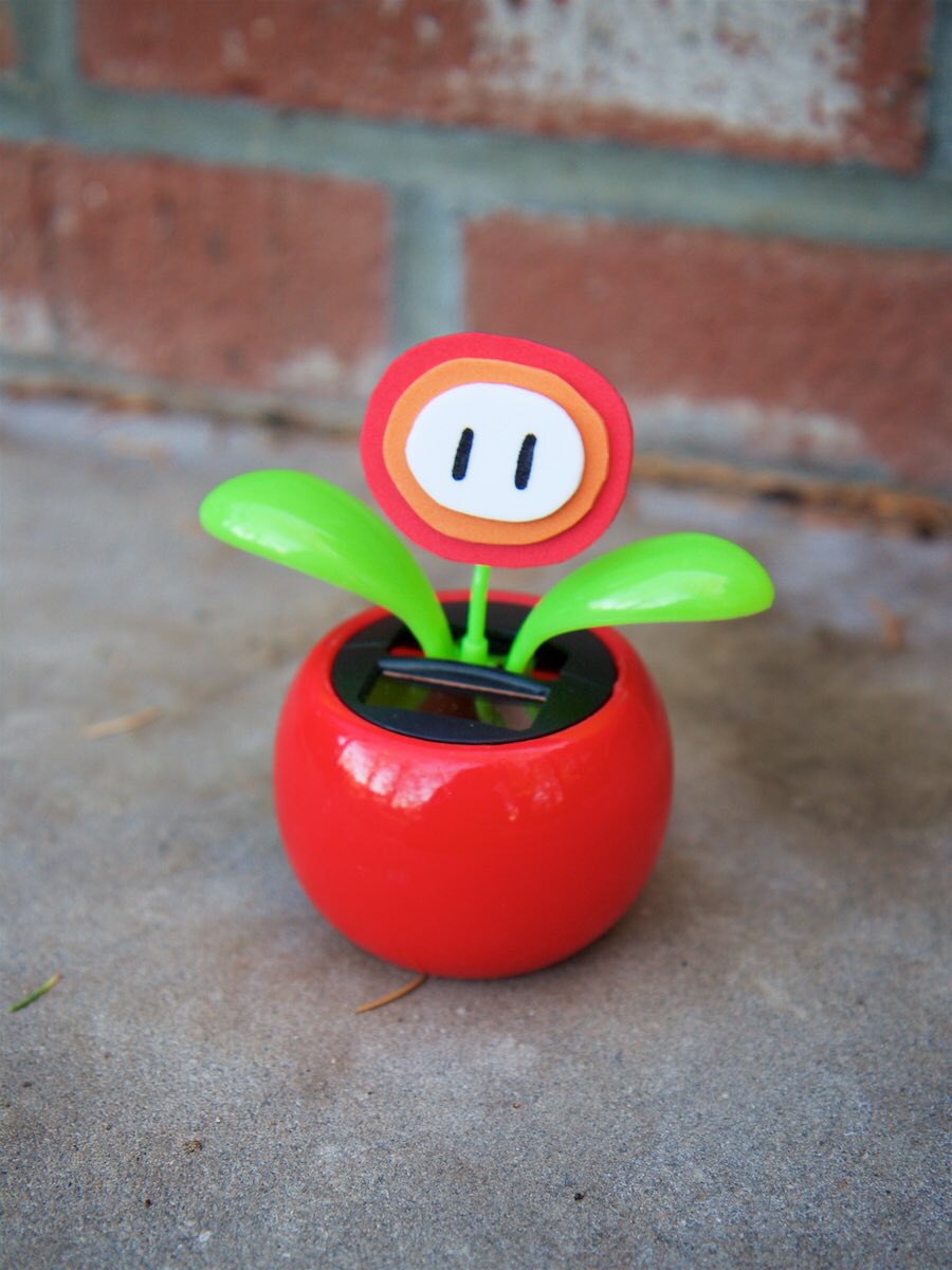 StudioKitsu's tweet photo. Dance like a flower with this dancing fire flower!

#fireflower #fireball #powerup #dancingflower #flower #powerflower #mariobros #mariokart #marioparty #solar #solarpower #gardening #gardenlife #solarlights #flowerdance https://t.co/dogFuCJjjG