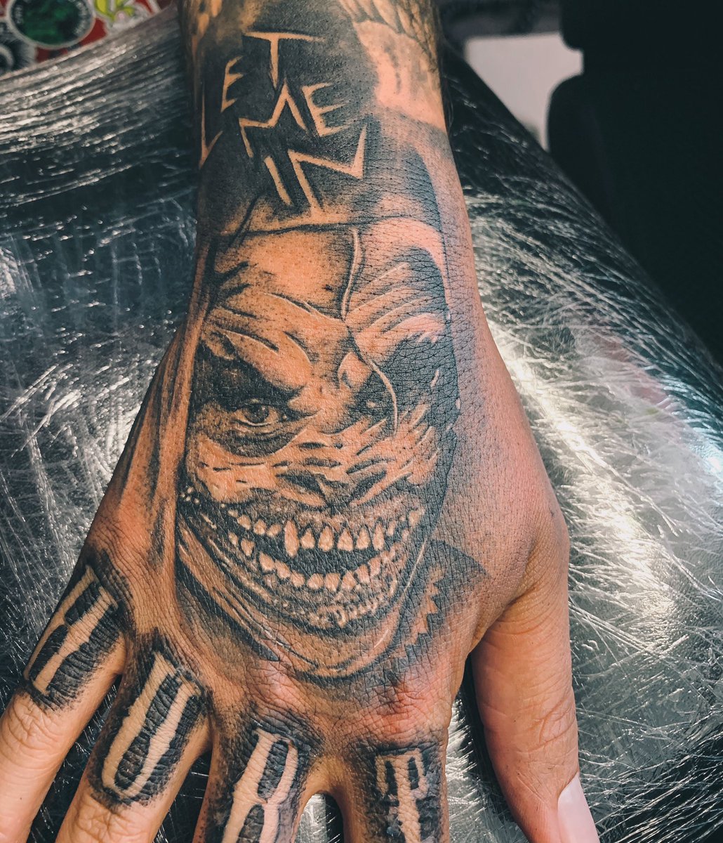 Matty41534347's tweet photo. Hope you approve, @WWEBrayWyatt 🤘🏽🖤 https://t.co/nFOBGVq3I0