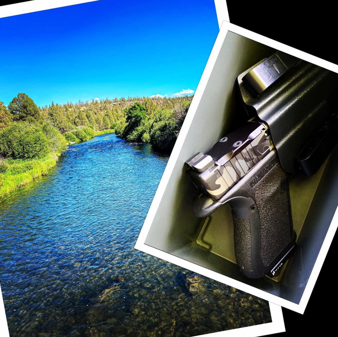 BravoHolsters's tweet photo. A simple Sunday...God, nature and my gun.
.
Repost from @dvogirl2a
.
#simplicity #clearmyhead #glock19 #alwayscarry #centraloregon #multicamblack #girlsandguns #pewpew #thepewpewlife #2a #2aallday #sundaygunday #freshair #nomask #lifesavingdevice #edc #everydaycarry https://t.co/JWxIJRowDd