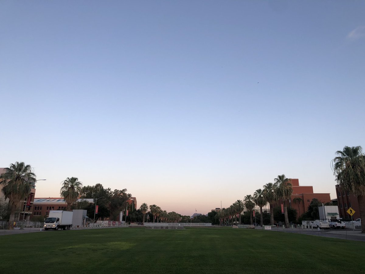 As of now, <a href="/uarizona/">University of Arizona</a> won't reimburse tuition for #COVID19 related withdrawals. Many other colleges say the same...

I spoke to <a href="/GradGuard/">GradGuard</a> in my latest <a href="/KVOA/">KVOA News 4 Tucson</a> story: kvoa.com/news/2020/07/2…