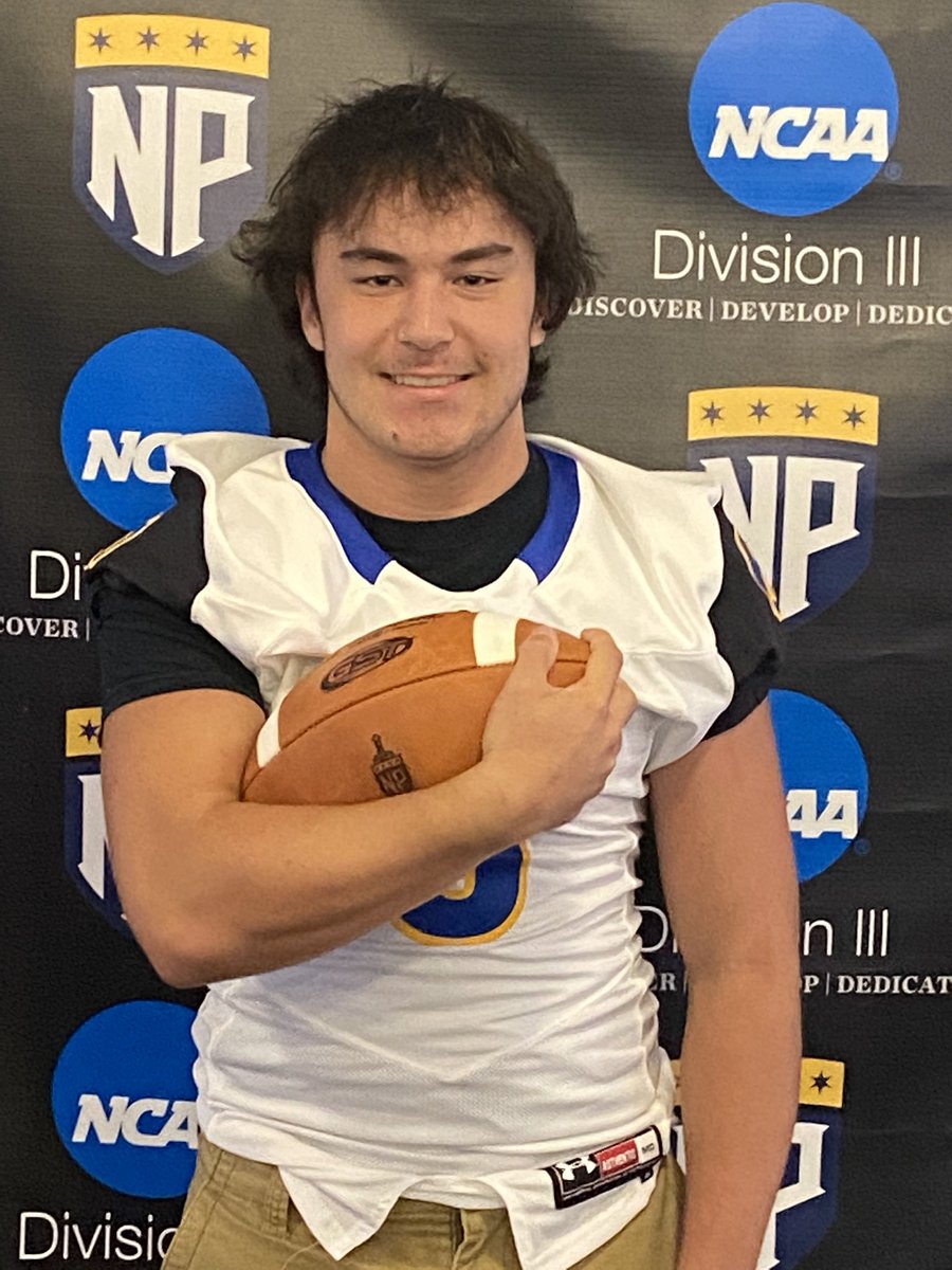 Ethan_McCarty6's tweet photo. Great visit at North Park! Enjoyed seeing the campus and meeting the coaches! @CoachBigPete @lemminginsider @CoachGrantFB @BrentAnde34 @NPUFootball @TheCountyPulse https://t.co/3HFUvllbCN
