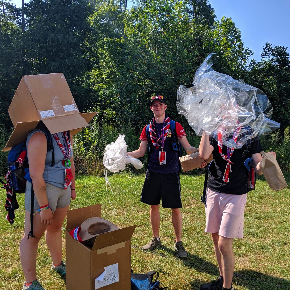 ♻️ Reduce ♻️ Reuse ♻️ Recycle ♻️
Scouts are always looking for ways to look after our planet! These Octopirates did a great job this time last year 💪

#TheOctopirates #UK24WSJ #scoutjamboree #recycle
