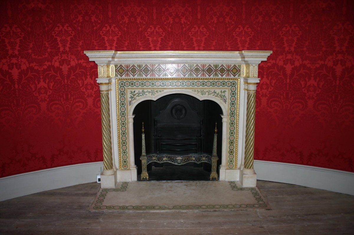 GothicArchitect's tweet photo. The Strawberry Hill House in Twickenham, London, UK, is a Gothic Revival Villa built from 1749 onwards, presumably until the death of its owner Horace Walpole.

Parts of the exterior were designed by English Architect James Essex, while the fireplace was a design by Robert Adam. https://t.co/wAkJCIV3eM
