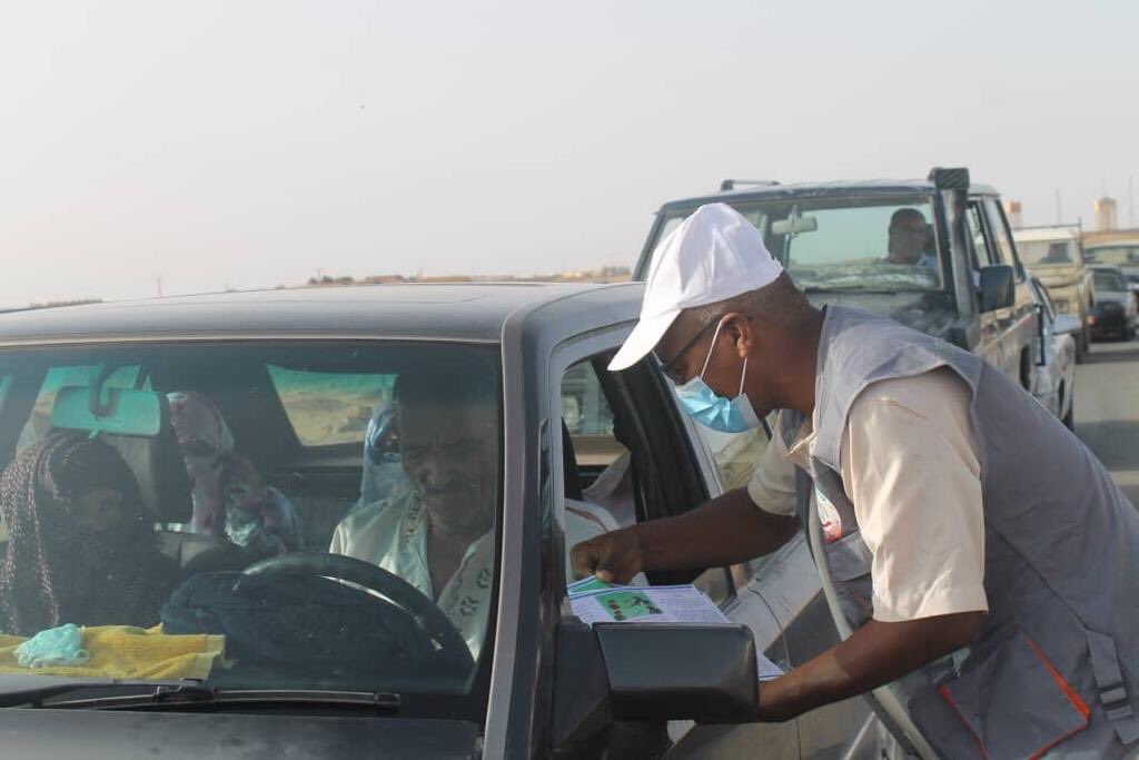 JiraBad's tweet photo. Anunciamos que hoy se ha dado el alta a 2 de los 4 positivos por #Coronavirus en los campamentos de refugiados #saharauis. Seguimos sin reportar nuevos casos.
Agradecemos todas las muestras de solidaridad que hemos recibido de diferentes partes del mundo. #Seguimos  #RASD 🇪🇭 https://t.co/XU07uou1Jd