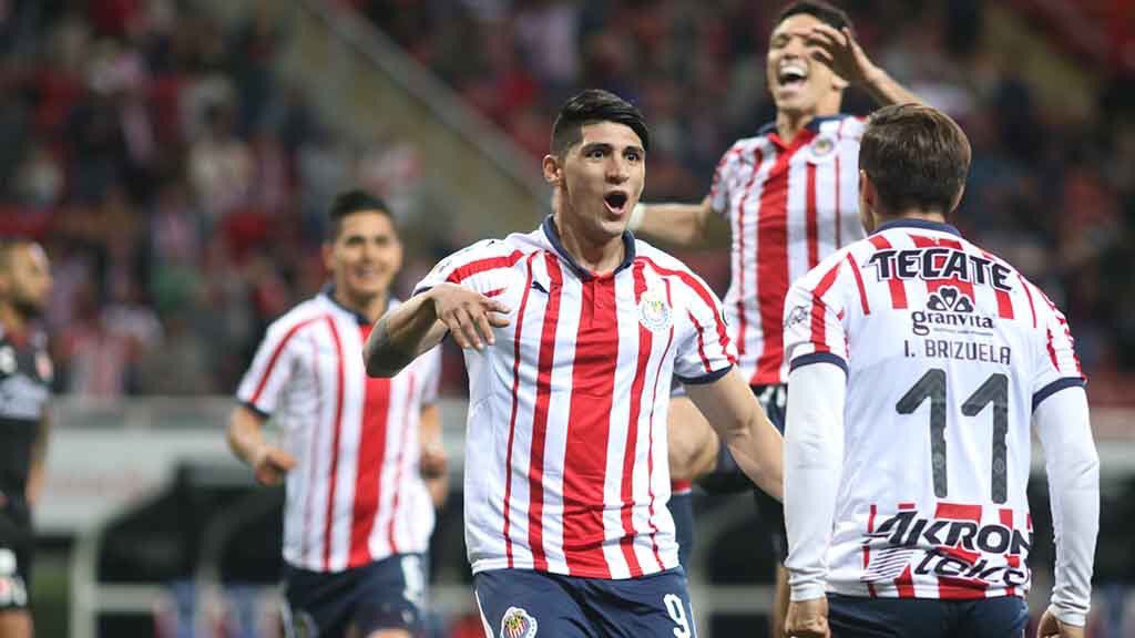 Badcef's tweet photo. @AkronCom @Chivas @EstadioAkron @EstadioAkron Felicidades por estos diez años de llenarnos de pasión y entrega. Por las batallas que hemos vivido y porque las que vendrán. #TweetsEnElAkron https://t.co/SyxD23CDKa
