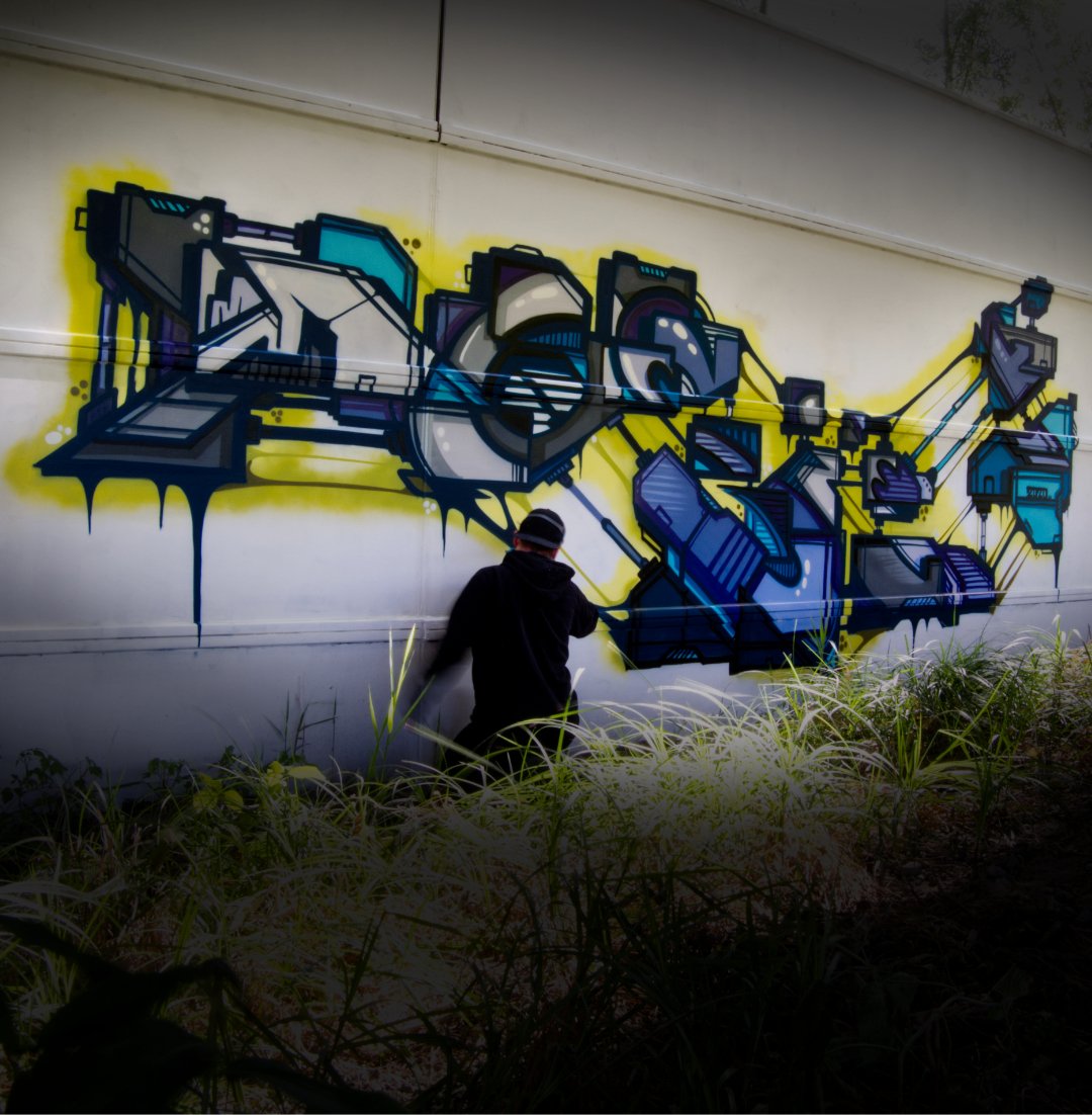 Asymmetrical symmetry painting 3/3 finished. I realy like the mechanical look. What do you think? #graffiti #painting #streetart #mosek #dutchgraffiti