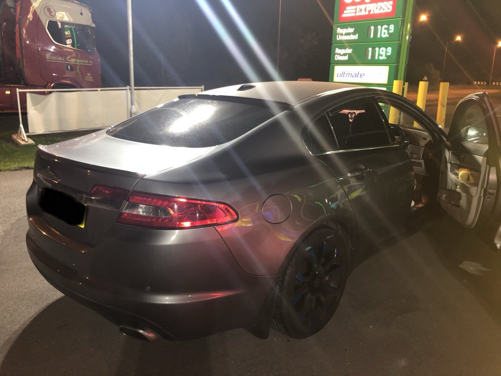 HumberbeatRoads's tweet photo. #M62 Vehicle spotted on the motorway heading towards Hull using only the middle lane without a good reason or consideration for other road users. The vehicle is also not insured. Driver reported for offences accordingly. #seized https://t.co/nx6M796URq