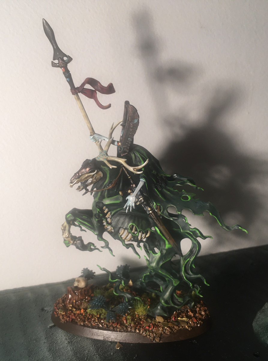 HobbySummerbell's tweet photo. Finished another model for the #Nighthunt - looks like a fairly straightforward conversion at first glance but there were some fiddly bits I’m quite pleased with. Completes the Deathriders battalion to bring me up to 1400 points.
#Erynost #RoadToRAW #Warmongers https://t.co/BRrmArPGCb