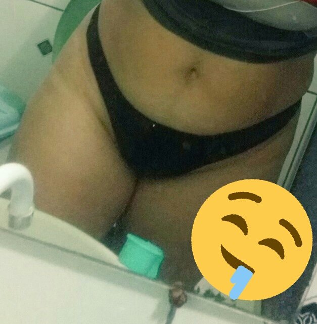 casadaliberada7's tweet photo. (Banheiro d academia )👇molhadinha😋 https://t.co/WmmLrjpgVx