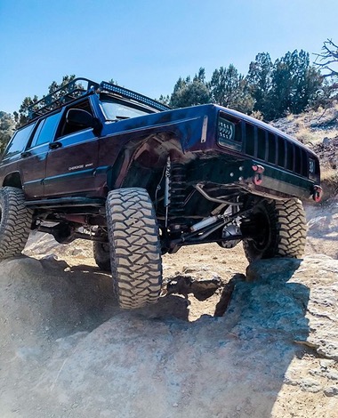 RubiconExpress1's tweet photo. Doing Cherokee things 🤘
PC: dinah.xj https://t.co/pltTjhT4D3