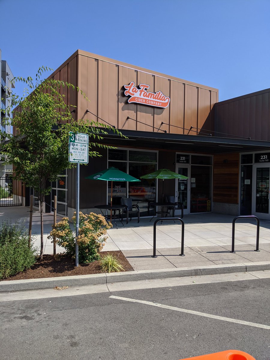 PDXStephenG's tweet photo. Went down to Salem today with @BuiltOregon board member @pdxmitch to visit with Jose, founder of @lafamiliacider at their new tap room. We talked business, family and the path forward for the business. Love connecting with Oregon founders. #Brownpreneur #SupportLatinxBusiness https://t.co/CO6bPIUF4V