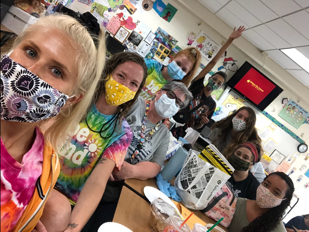 fmteducare's tweet photo. What a Summer! This is one amazing staff โฅ๏ธ so fun, so clever, so creative, so wonderful! #ThanksMsErika #ThanksMsMichelle #ThanksMsLenzie #ThanksMrMalachi #ThanksMsBrooke #ThanksMsEmily #ThanksMsJasmine #ThanksMsAbigail (not pictured because she was hard at work in a class) โฅ๏ธ https://t.co/me4hJr3CZd