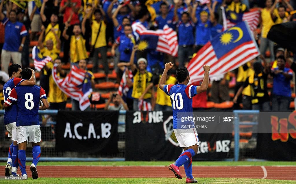 Sedar tak sedar, generasi emas #AFF2010 sedang melabuhkan tirainya. Sudah pun sedekad lamanya, telah berlalu zaman kegemilangan yang diketuai oleh Safiq Rahim di samping rakan-rakannya yang lain. Ada yang sudah bersara dan ada yang di penghujung karier.
-Saeed Khan/gettyimages- https://t.co/sDkPpqBF6W
