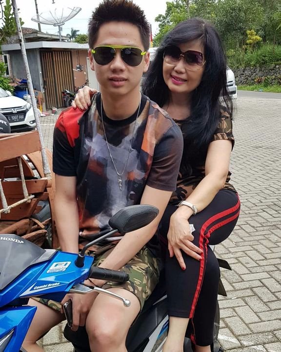 MaysaDiana's tweet image. Heyy you yg bentar lagi jd B'day boy😚😚 
#3dayscountdown💃

📸th_sinta