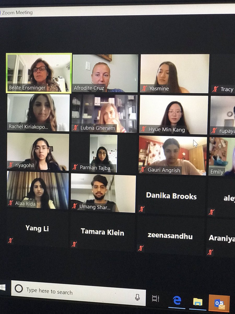 MMI_UofT's tweet photo. Some pics from our #MMIalum panel yesterday. Thank you soon to be @uoftalumni @Alumni_UTM for sharing your experiences and advice with our incoming batch. #Classof2020 #MMIstrong https://t.co/LZkMixKmzL