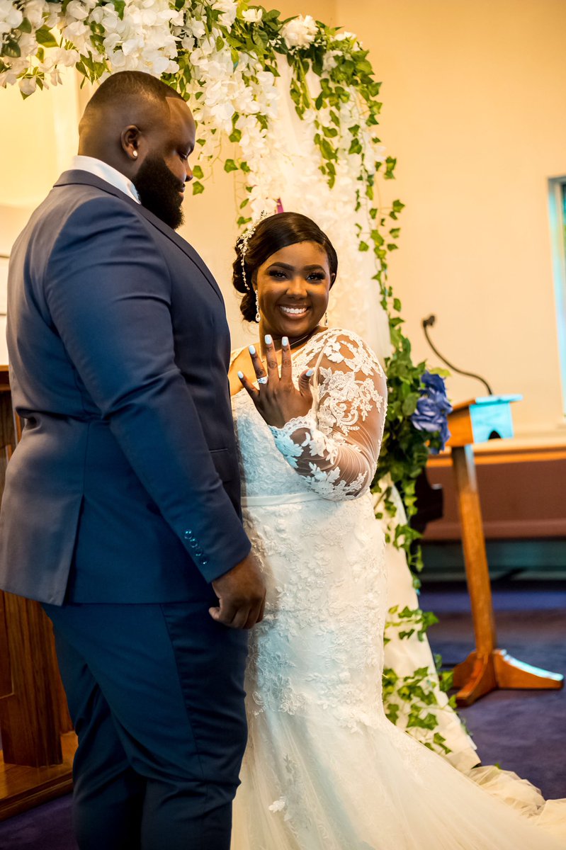 AlondreaR's tweet photo. I married the love of my life ❤️ Since 16 you said “I’m going to Marry You “ . You wasn’t playing huh lol ❤️
I get to spend the rest of my life with my bestfriend God put us together so absolutely no one could ever separate this union 🙏🏾
Mrs.Tillman Hunny ☺️
#tillmantakeover https://t.co/dRNN4m40Ir