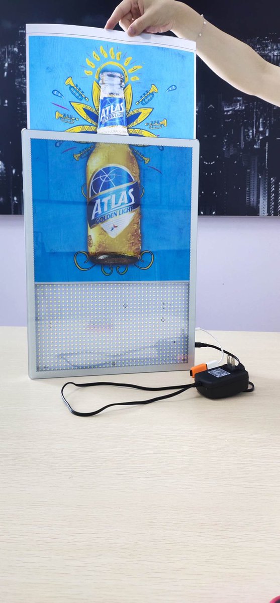 aliyaszsnled's tweet image. A3 ultra-thin illustrated light box 
Easy to carry,simple data import.
Good choice for you.
#dynamiclightbox 
#movinglightbox 
#lightbox