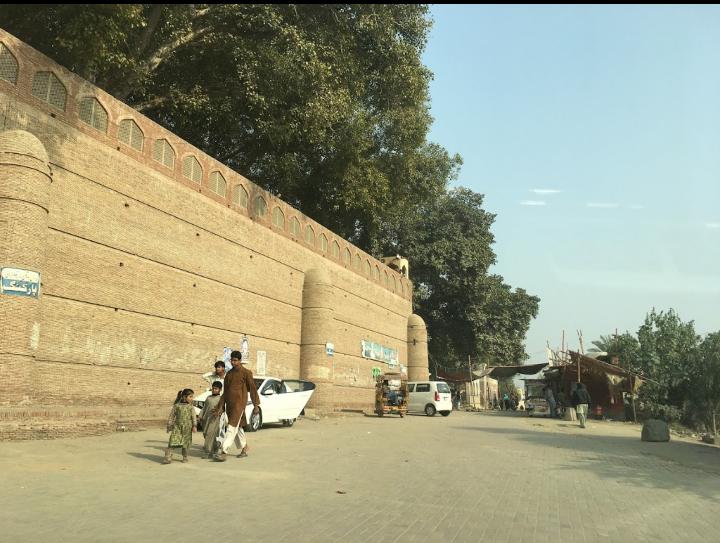 Uch SharifUch Sharif is the most probable site of the "Alexandria on the Indus", and thus is an extremely ancient town. The current remains of the citadel of the city contains the famous tomb of Bibi Jawindi.