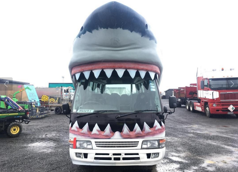 000_three's tweet photo. this thing is famous in #Auckland
&amp; it is for sale on #TradeMe
#KellyTarltons
https://t.co/eltvKnndOc https://t.co/ZEcQTnpDJo