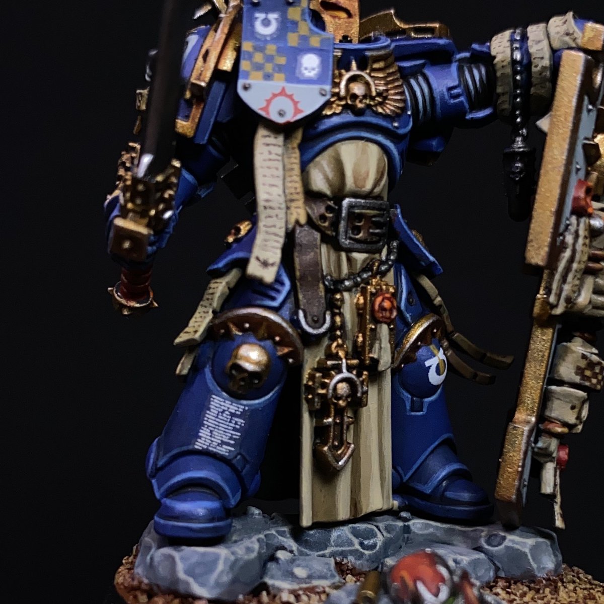 That’s it! I hope these would help you one way or the other. These models are too well scuplted by the Games Workshop team, and the best way to thank them is to paint them as good as we can! This is just the first model in the box set... more to come in this month