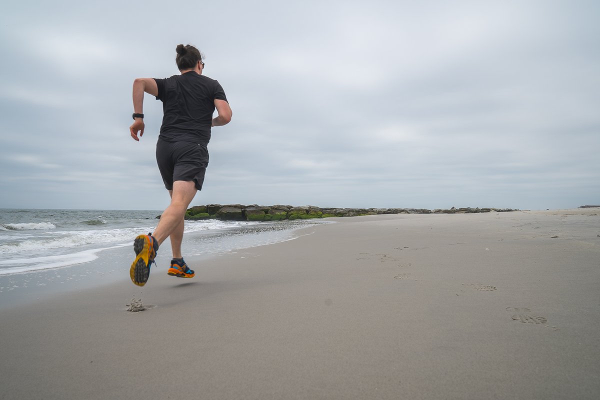zaksuhar's tweet photo. Pumped to have new running ground and miles of beaches to explore in my new @MerrellOutside MQM Flex shoes that I got on @Zappos with super fast shipping and world class customer support. #CreateYourTrail #MerrellOutside #GotItOnZappos #Ad https://t.co/aJv2i0D3lB