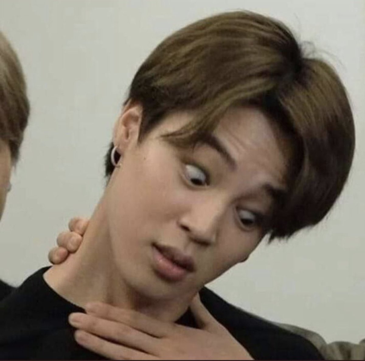 joonscutesmile's tweet image. THIS THREAD