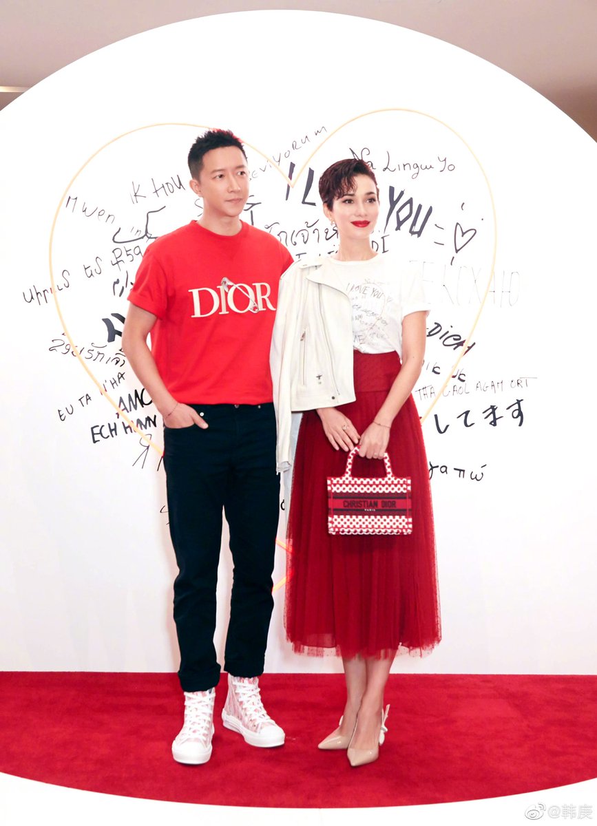 Only4Hangeng_'s tweet photo. 【WEIBO】200729 #HanGeng's Update （⌒▽⌒）

韩庚: #DIORAMOUR Amor a primera vista. 

✨ 韩庚: #DIORAMOUR love at first sight @/Dior迪奥 

Via: DragonChickHome https://t.co/0SwsJTY2TX