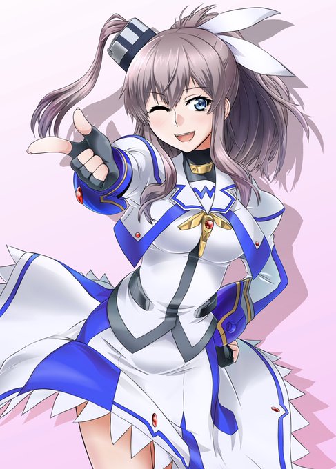 謎のサラトガ描いてた
 #みなさん去年の今頃はどんな絵描いてましたか 