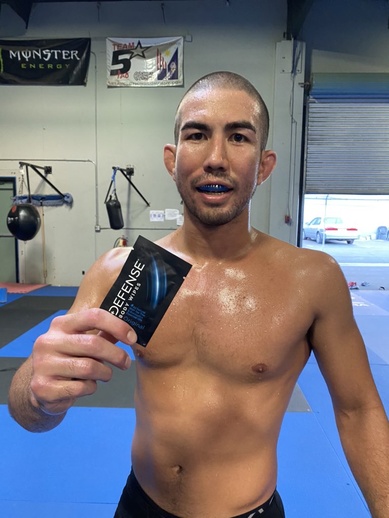 LouisSmolkaMMA's tweet photo. After a hard wrestling practice clean yourself off with a  @defensesoap wipe and make sure your skin stays right 🤼🛁✨#barz courtesy of #mayorjoe https://t.co/95LADuADst
