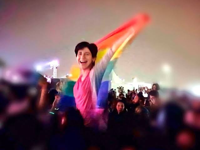 Egyptian activist Sarah Regazzi, arrested, tortured and exiled in 2017 for raising the rainbow flag at a concert in Cairo, commits suicide in Canada.