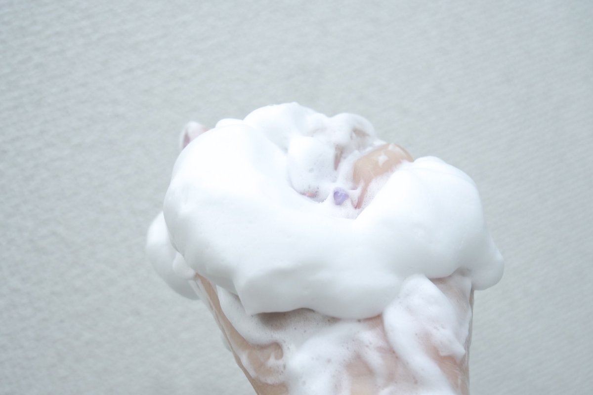 オルビス最高峰スキンケアライン『オルビス ユードット』✨

いきいきとした印象が宿る肌には明るさ、やわらかさ、ふっくら感の3要素が揃っている事を解明🧐
肌の中のエネルギーのめぐりにアプローチする事で、明るくふっくらしたやわらか肌に🍒

私的イチオシは洗顔です☝️🏻✨

9月24日発売★