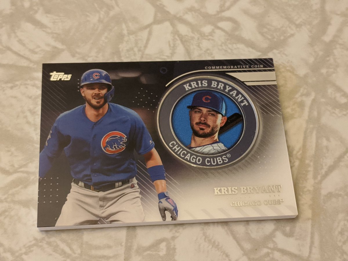 brooksbreaks1's tweet image. It's a #giveaway! #KrisBryant #2020Topps #CommemorativeCoin!

Follow, Like or RT - all will be entered! Random drawing on July 31.

#ChicagoCubs #Topps #baseballcards #LiSiGi