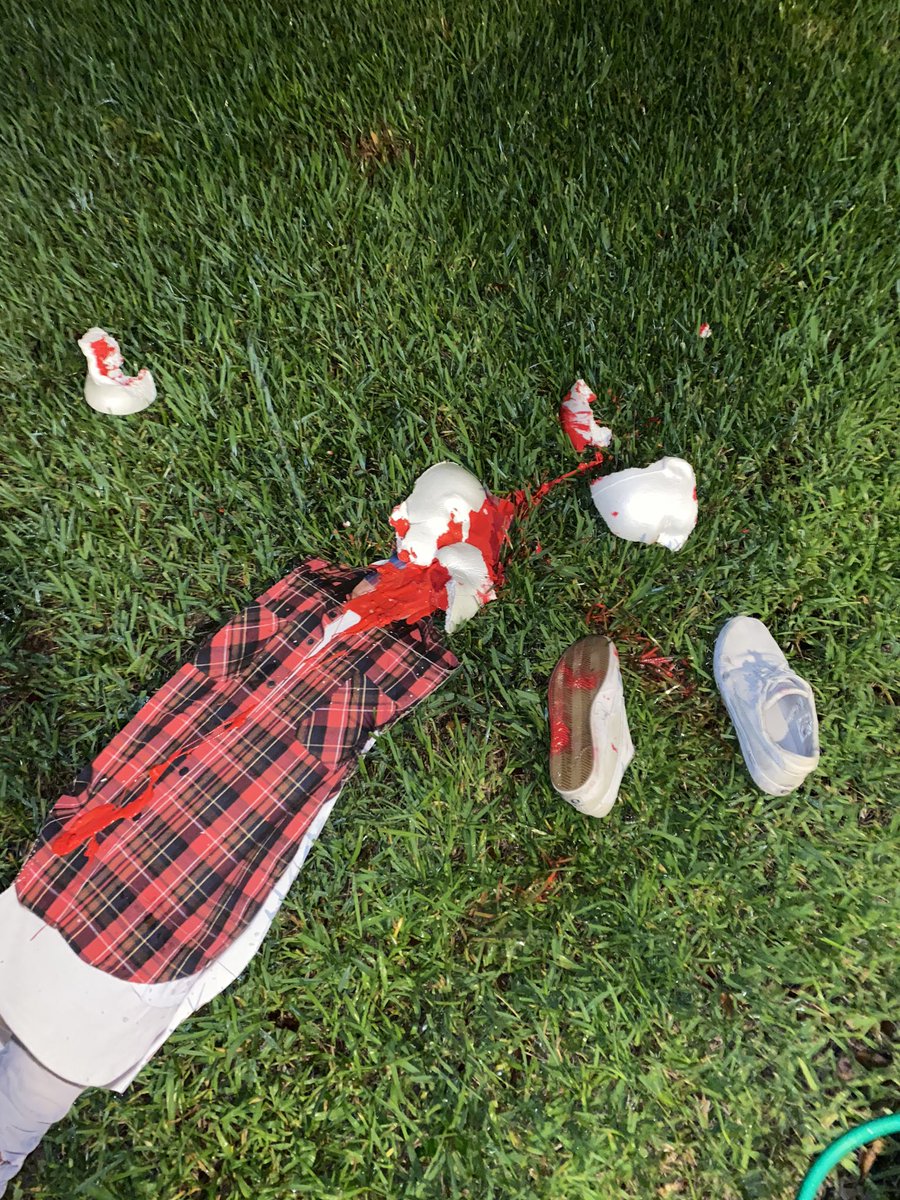Albert On Twitter I Filmed A Video Where I Put Red Paint Inside Styrofoam Head And Stomped It Out But It Looked Too Much Like A Real Blood Splatter So I - roblox blood splatter from the head