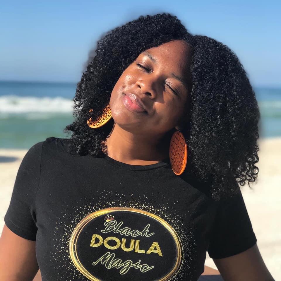tasha_macks's tweet photo. RIP Yolanda Shiphrah Kadima. 
She died a few days after giving birth to twins due to complications stemming from a questionable immediate C section. She now leaves behind newborn twins and 5 other children. Please consider donating to the family. https://t.co/ZfWgl6VUlP https://t.co/VFelJvOOLM