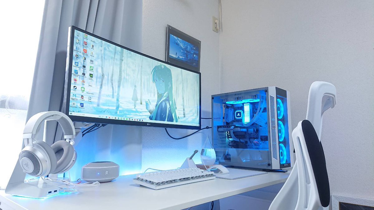 自作pc 会社の後輩の初自作pcがやばすぎたwww 統一感すげぇ 理想すぎる Togetter