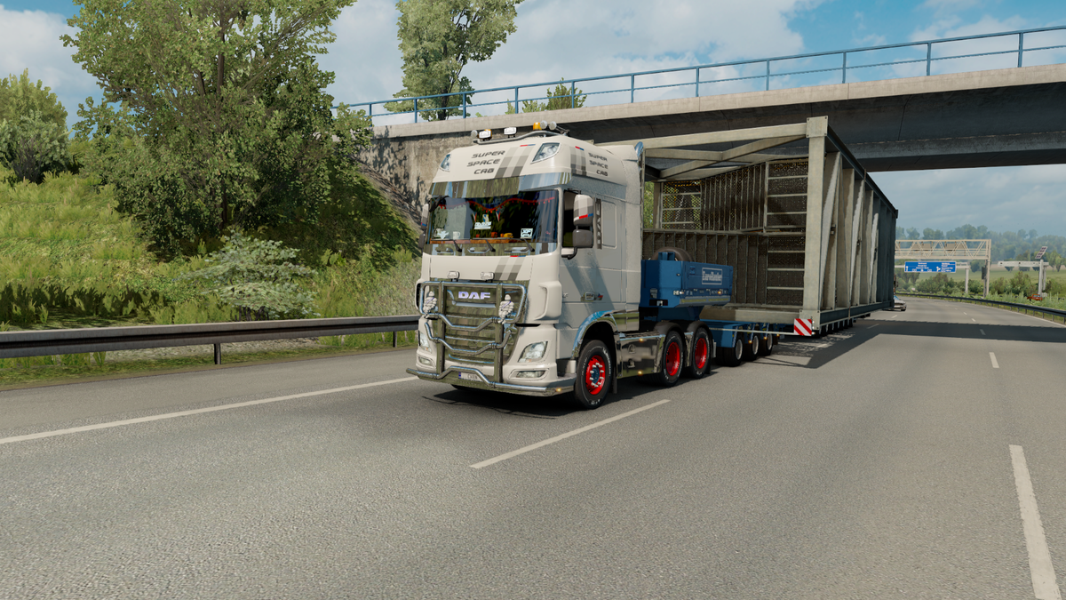 carlos_chbn's tweet photo. @SCSsoftware @DAFTrucksNV #DAFUnityEdition
DAF trucks screenshot contest. https://t.co/MiCyDKPwkt