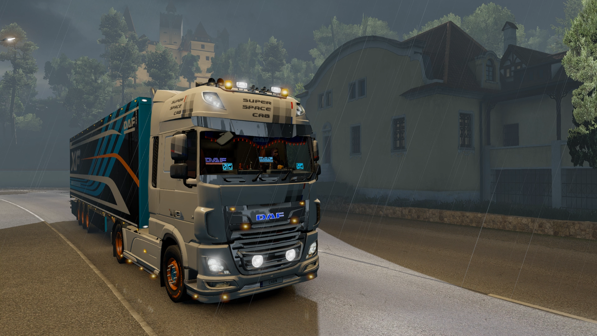 carlos_chbn's tweet image. @SCSsoftware @DAFTrucksNV #DAFUnityEdition 
DAF trucks screenshot contest.

Fog, rain and lightnings over the Bran Castle "Castelul Bran" - Romania ( "Road to The Black Sea Map" ) - 2nd Part.