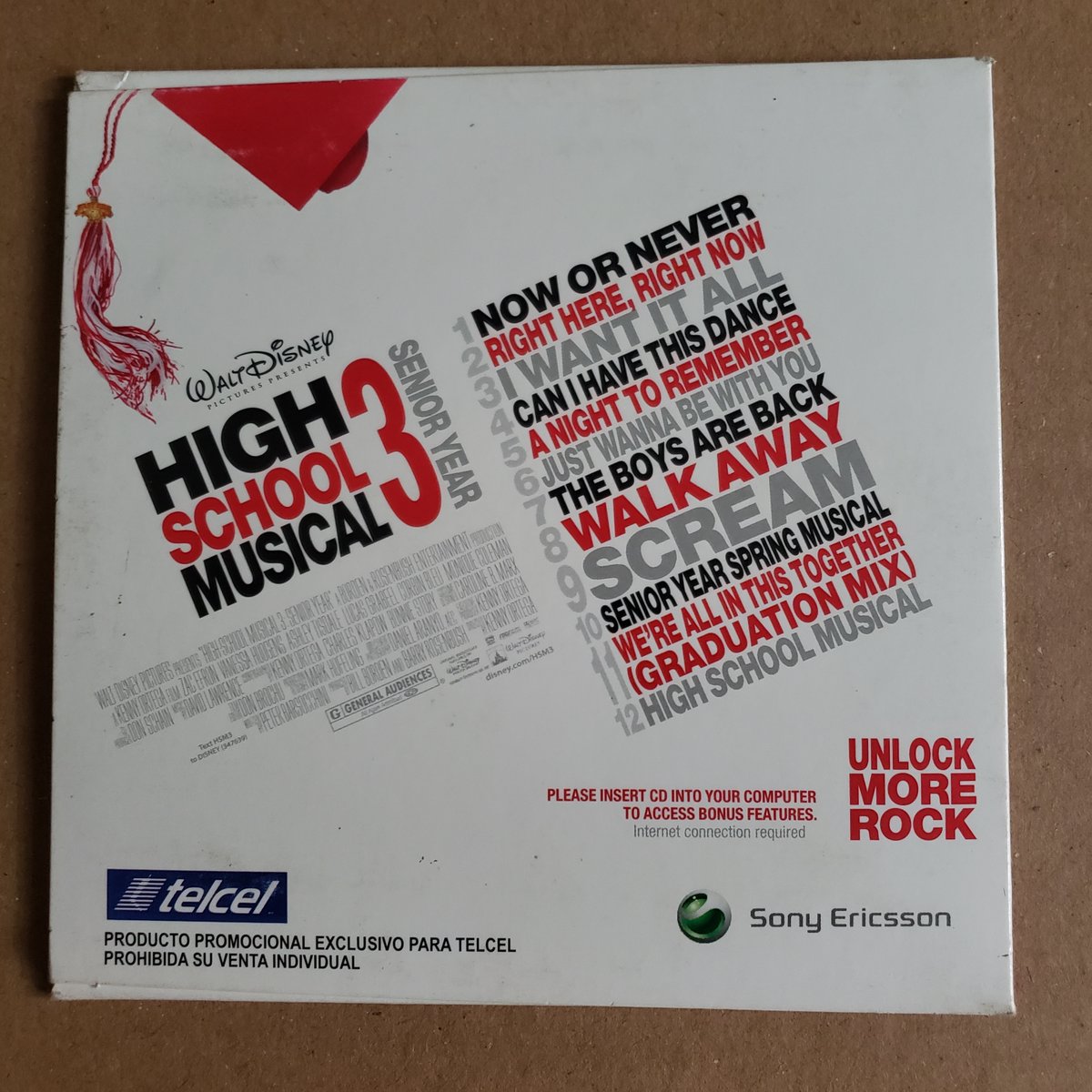 RevistasCDsYMas's tweet photo. CD High School Musical 3 #SeniorYear Soundtrack $83 + envío
https://t.co/373WbdAITg
#HighSchoolMusical3 #Disney #ZacEfron #VanessaHudgens #troybolton #GabriellaMontez #LucasGrabeel #RyanEvans #AshleyTisdale #SharpayEvans #CorbinBleu #ChadDanforth #MoniqueColeman #TaylorMcKessie https://t.co/BmYKsCBYQT