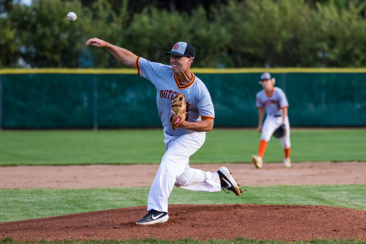 photos_rk's tweet photo. So this is cool...the pitcher is the father of the short stop behind him. Again, one of the things that makes Town Ball so amazing, fathers can play on the same team as their son. Gotta love it! @NewGermanyCRVL @CRVL_Baseball @MinnBaseball https://t.co/yESCw1GkXi