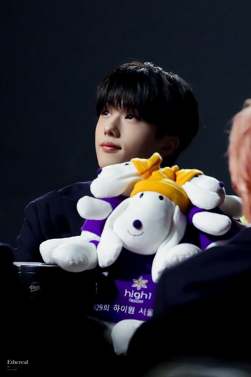 EtherealJs's tweet image. 200130 half year😭

#지성 #JISUNG #NCT #NCTDREAM