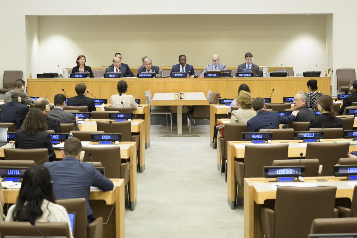 MichaelKanuSL's tweet image. Today I circulated my last letter as President of the 29th Meeting of the States Parties to the UN Law of the Sea Convention - a successful end to an amazing and unique term #DOALOS #SPLOS un.org/Depts/los/meet…