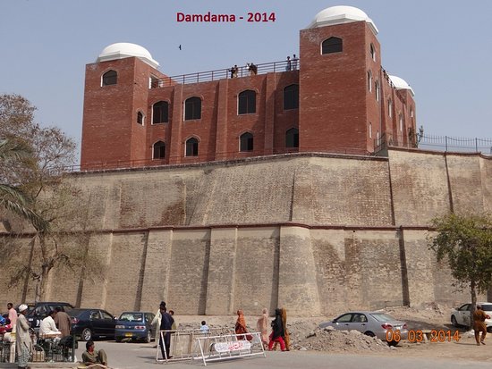 Fort KohnaThe fort acted as a citadel for the city of Multan for probably as back as 1000 BCE. The current fort is thought to have been built by the Katoch dynasty. The fort used to be separated from the rest of the city by the old river bed of the Ravi river.