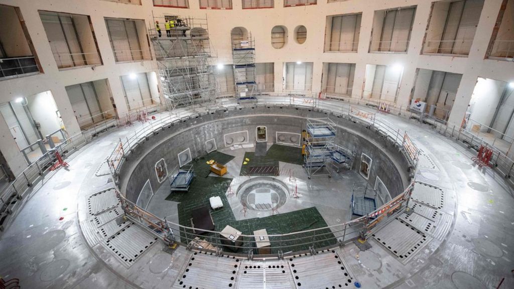 ksg_ias's tweet photo. ITER Project Begins
The machine assembly phase of the world's largest nuclear fusion program symbolically kicked off on 28 July 2020
Read More: https://t.co/O5Wn0I8o3S
#ITER #ITERproject #NuclearFusion https://t.co/rnjlhrjefb