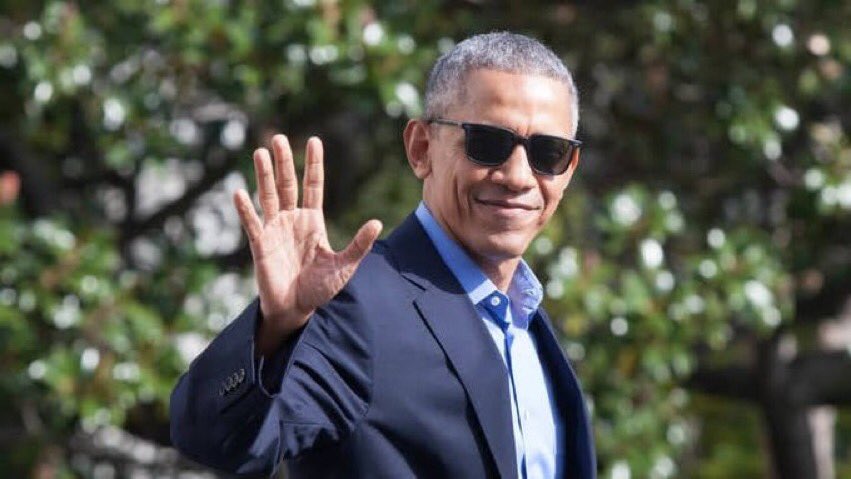 BostonGirl_USA's tweet photo. @mmpadellan I’m with you Dad!!  🖐🏻 😎💙 https://t.co/aNeVLGzIfC