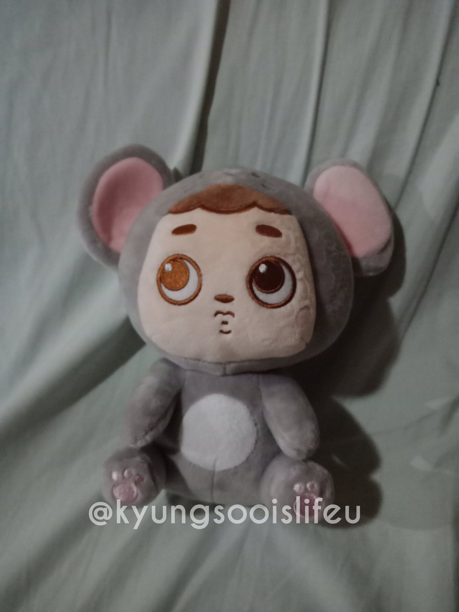 kyungsooisIifeu's tweet photo. WTS LFB ONHAND PH EXO DOLLS

Mousedyo doll - Php850
CBX Xiumin doll - Php500
Sehun chick doll - Php500 (1 available) https://t.co/2iNbSicPVU