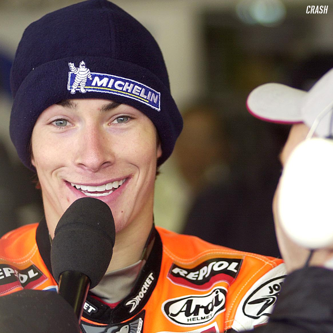 crash_motogp's tweet photo. #ThrowbackThursday to some brilliant pictures of our late birthday boy Nicky Hayden. 

We miss you champ ❤️

📸 : @GoldandGoose https://t.co/yT9L2C4361