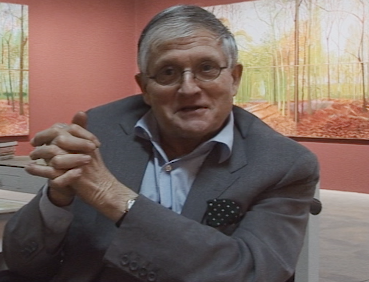 HockneyUnlocked's tweet photo. In his West Hollywood studio surrounded by paintings, David places himself in a long line of image-makers going back to  pre-history. This is explored in his book 'A History of Pictures: From the Cave to the Computer Screen' (Thames &amp; Hudson 2016). https://t.co/nVbFsSxwIY https://t.co/ku4um2oiqz
