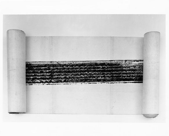 neat_sleeper's tweet photo. @OOF_Magazine Cage &amp; Rauschenberg, Automobile Tire Print, maybe https://t.co/IFMOp0frg9